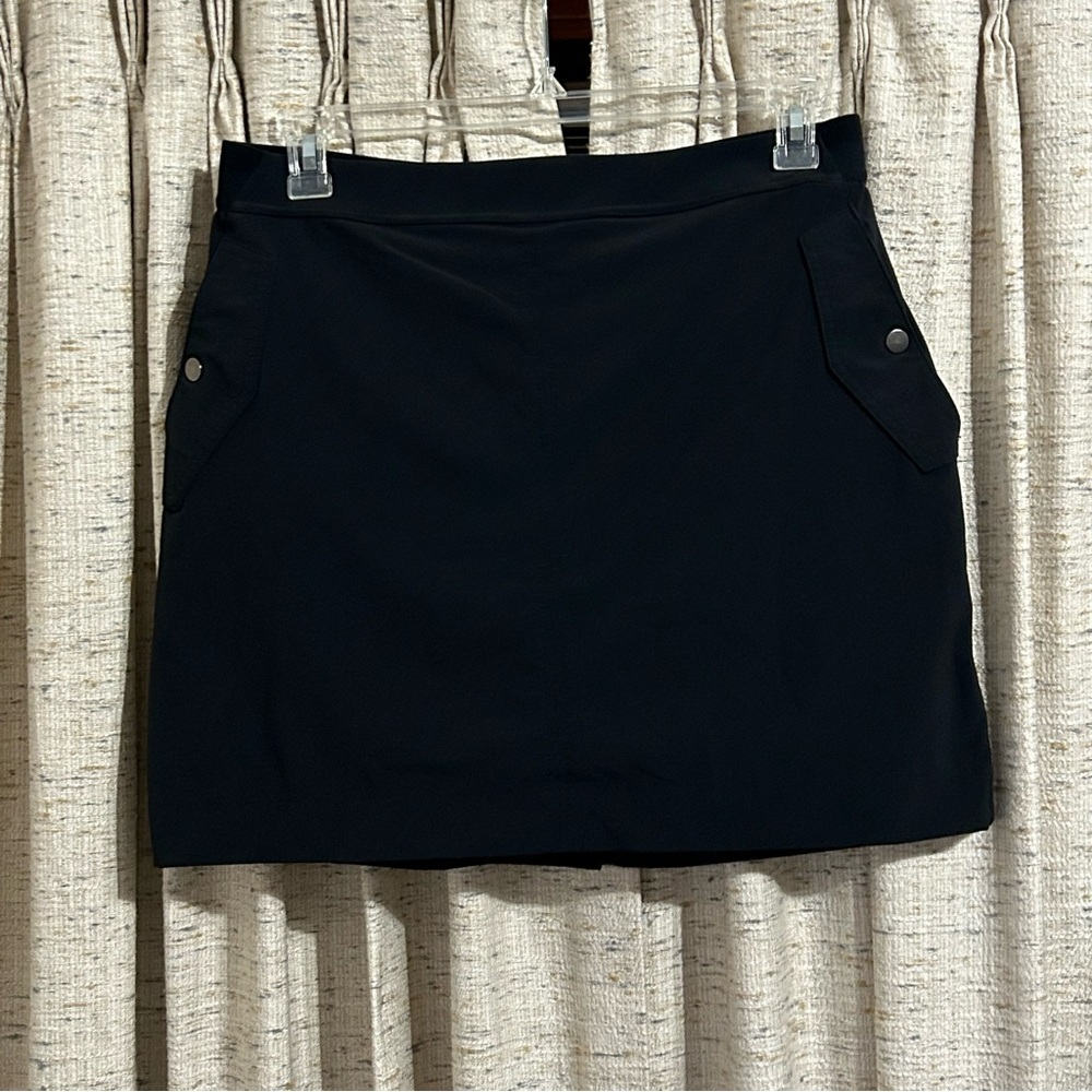 Athleta Black Vienna Cargo Skort - 16
